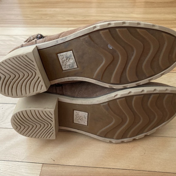 Reef suede booties with low heel 7.5 - Picture 9 of 9